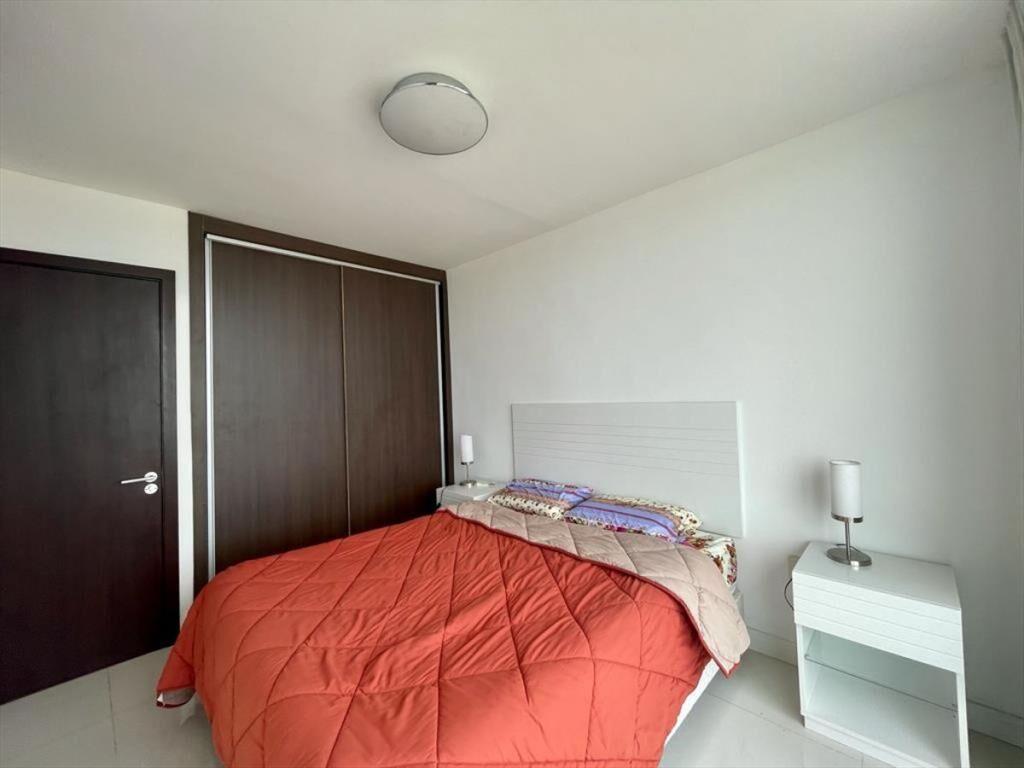 Apartamento en primera linea con terraza exclusiva!!