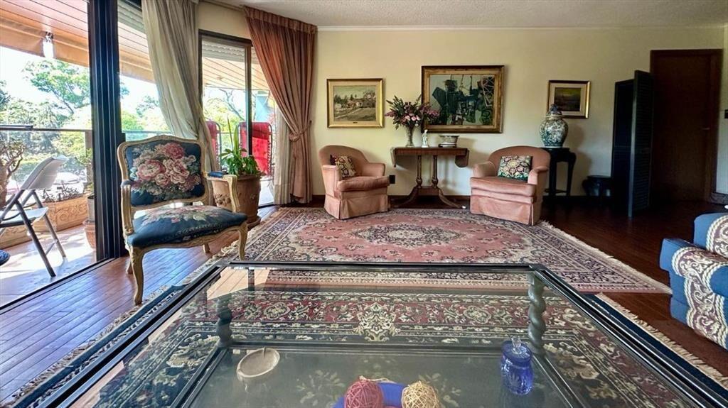 Venta Apto 4 Dormitorios Frente al Golf 2 Cocheras