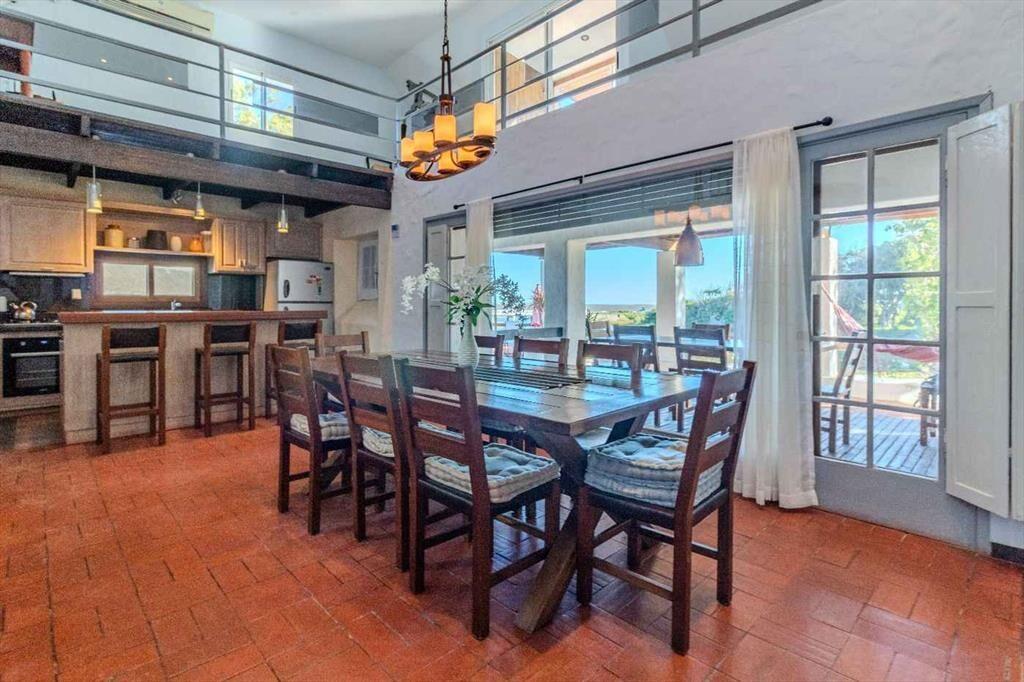 CASA EN VENTA CON VISTA AL MAR EN BELLA VISTA