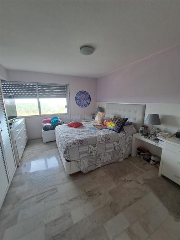 Alquiler Anual en Punta del Este 3 dormitorios y servicio s