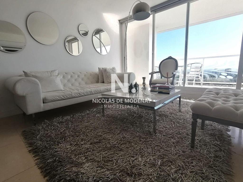 En venta apartamento de 2 dormitorios en con el