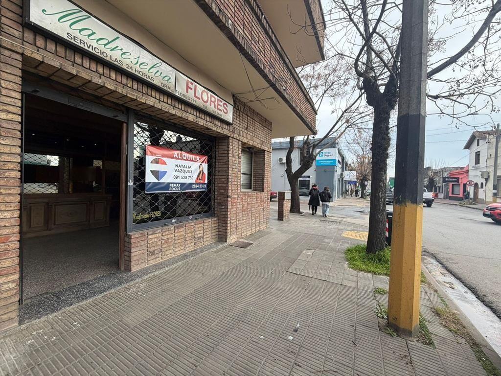 ALQUILER LOCAL COMERCIAL CENTRO LAS PIEDRAS