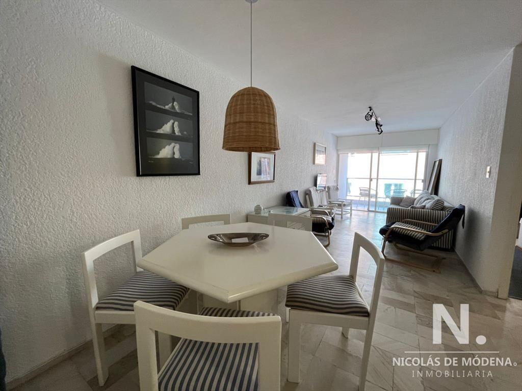 VENTA DE APARTAMENTO DE 1 DOMITORIO EN PENINSULA CON VISTA