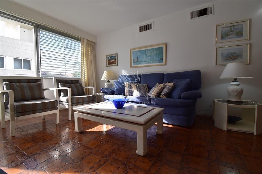 Apartamento Tres Dormitorios en Venta Puerto Punta del Este