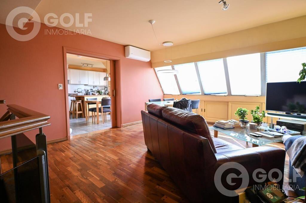 VENTA DE PENTHOUSE TRIPLEX CON 4 COCHERAS Y PARRILLERO EN P