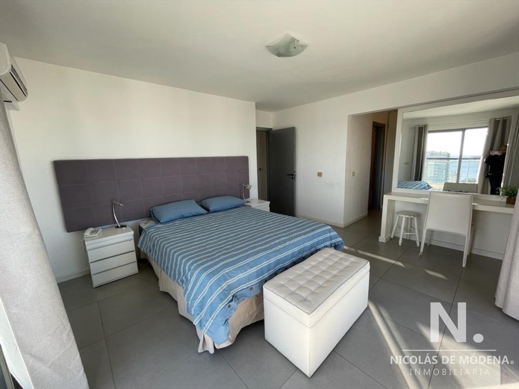 Penthouse con excelente vista al mar !