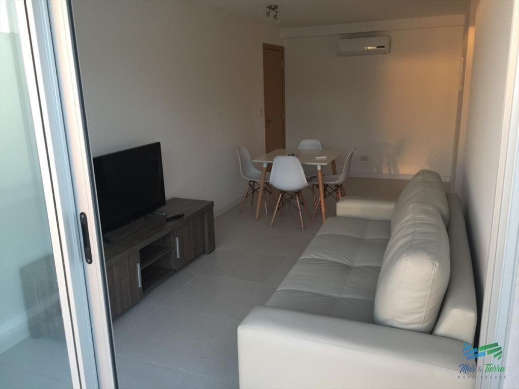 ALQUILER ANUAL, TORRE CON SERVICIOS, 1 DORMITORIO, PUNTA DE