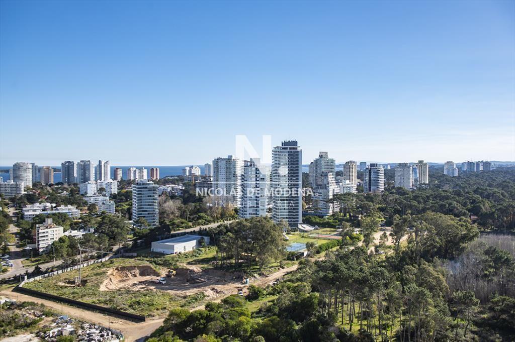 Apartamento primera linea de 2 dormitorios y 2 en