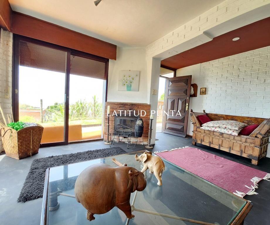 Casa 4 dormitorios. El Chorro, Manantiales