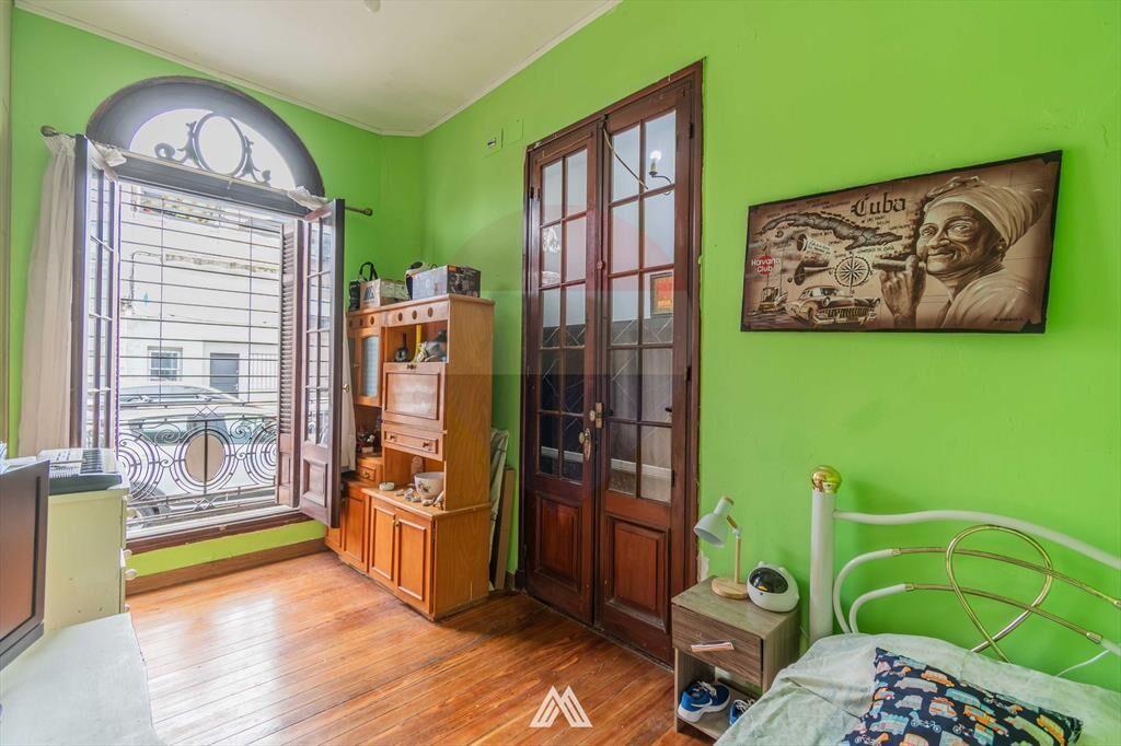 Casa en venta - 4 dormitorios - Garaje - Zona MAM