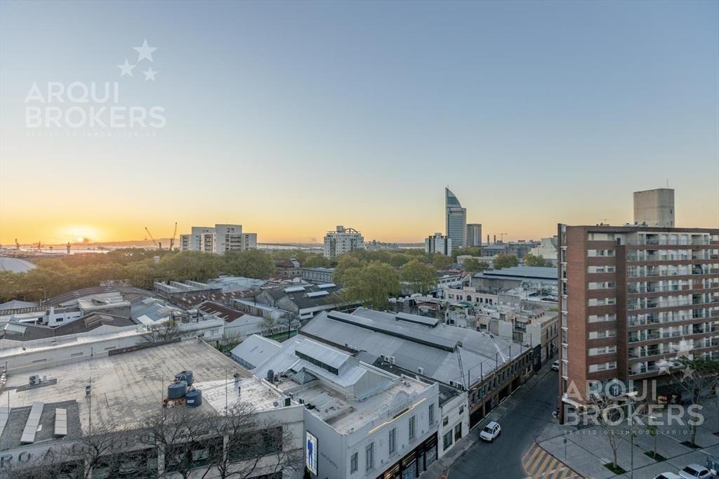 Venta apartamento tres dormitorios en Aguada - 1005