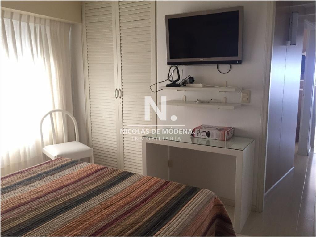 Imperdible departamento en Peninsula, Punta del
