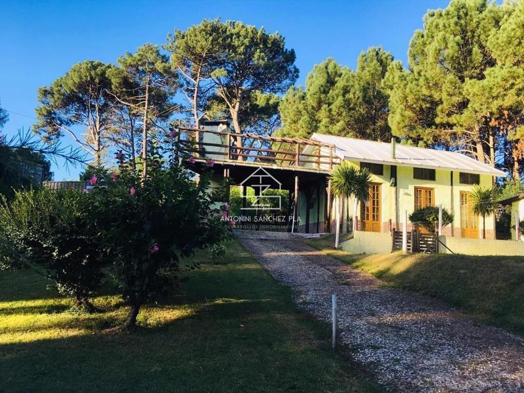 Casa de 4 dormitorios en venta en Punta Ballena