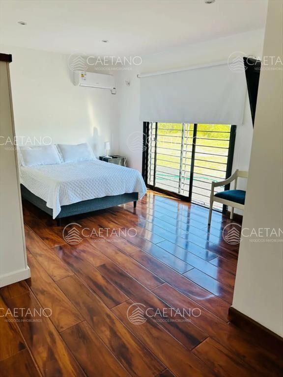 Venta casa tres dormitorios. Club Del Lago. Punta