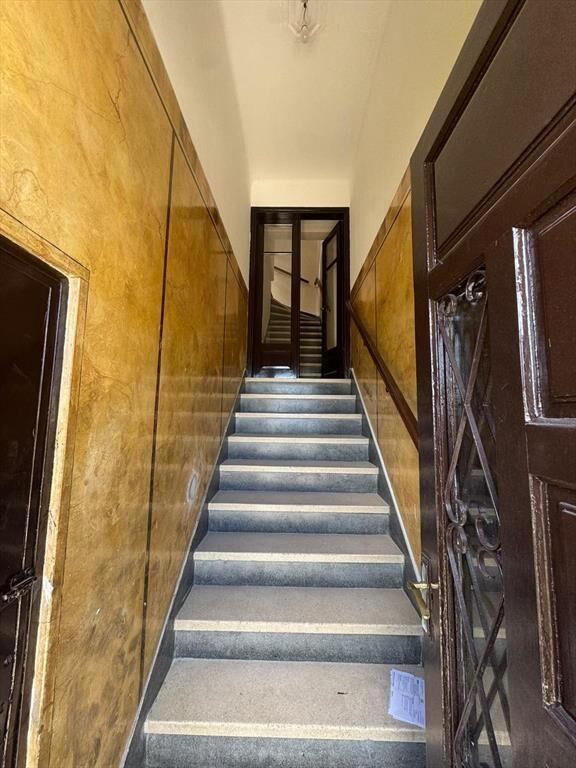 Alquiler Casa de altos 2 dormitorios con balcón a Gral. Flo