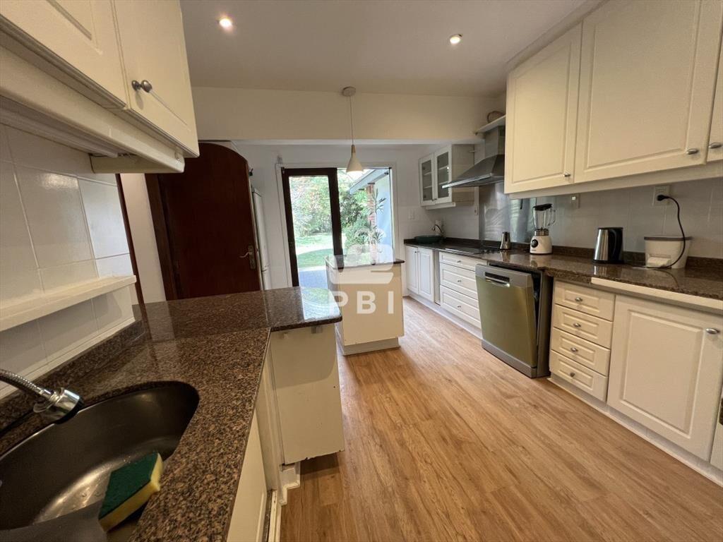 Venta de Casa 4 DORMITORIOS en Club del Lago golf, Punta Ba