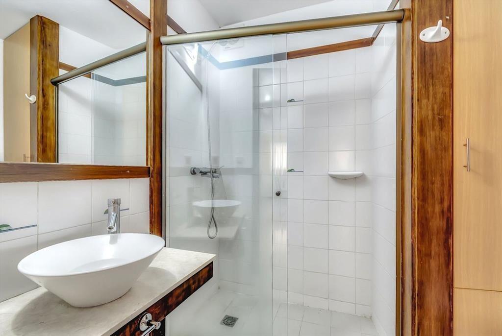 VENTA APARTAMENTO 3 DORMITORIOS PIRIAPOLIS