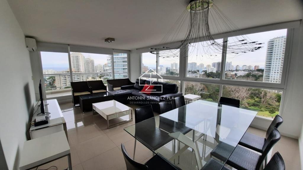 EXCELENTE APARTAMENTO EN ROOSEVELT