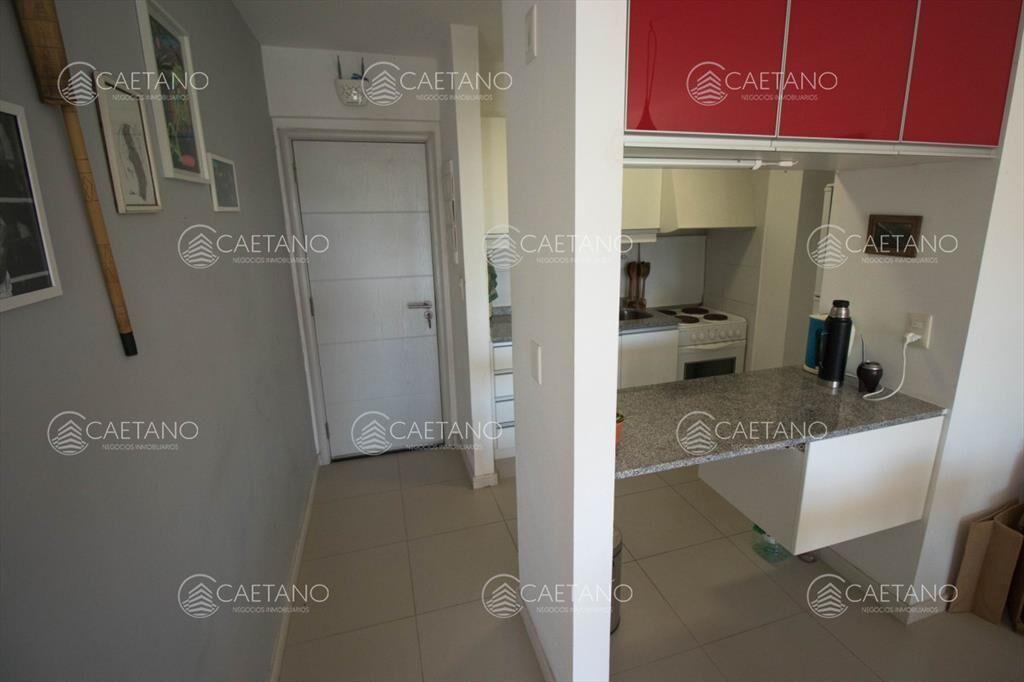 En venta, apartamento con excelente iluminacion 1