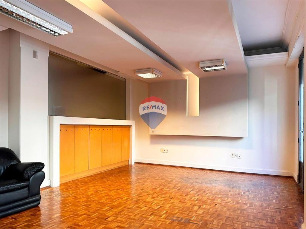 ALQUILER OFICINAS CIUDAD VIEJA PISO COMPLETO