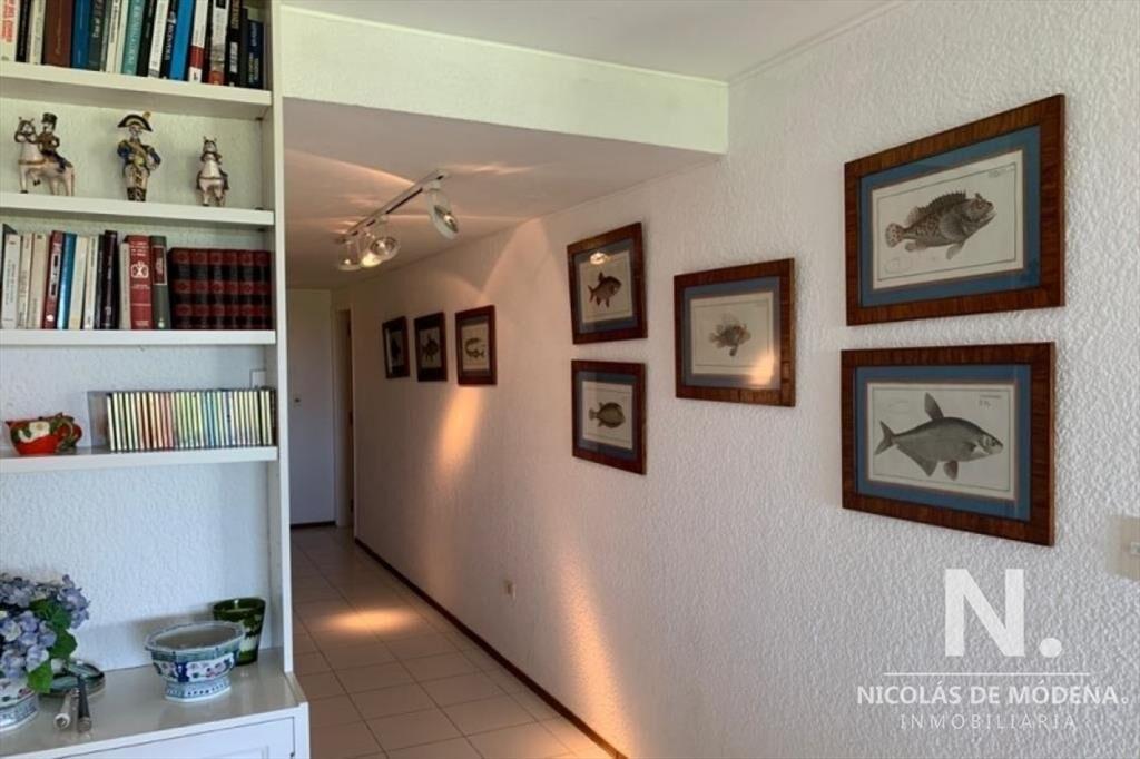 Venta Apartamento 3 dormitorios en Manantiales con salida d