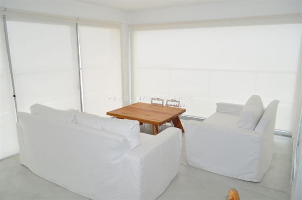 Pent house en peninsula con parrillero y vista al