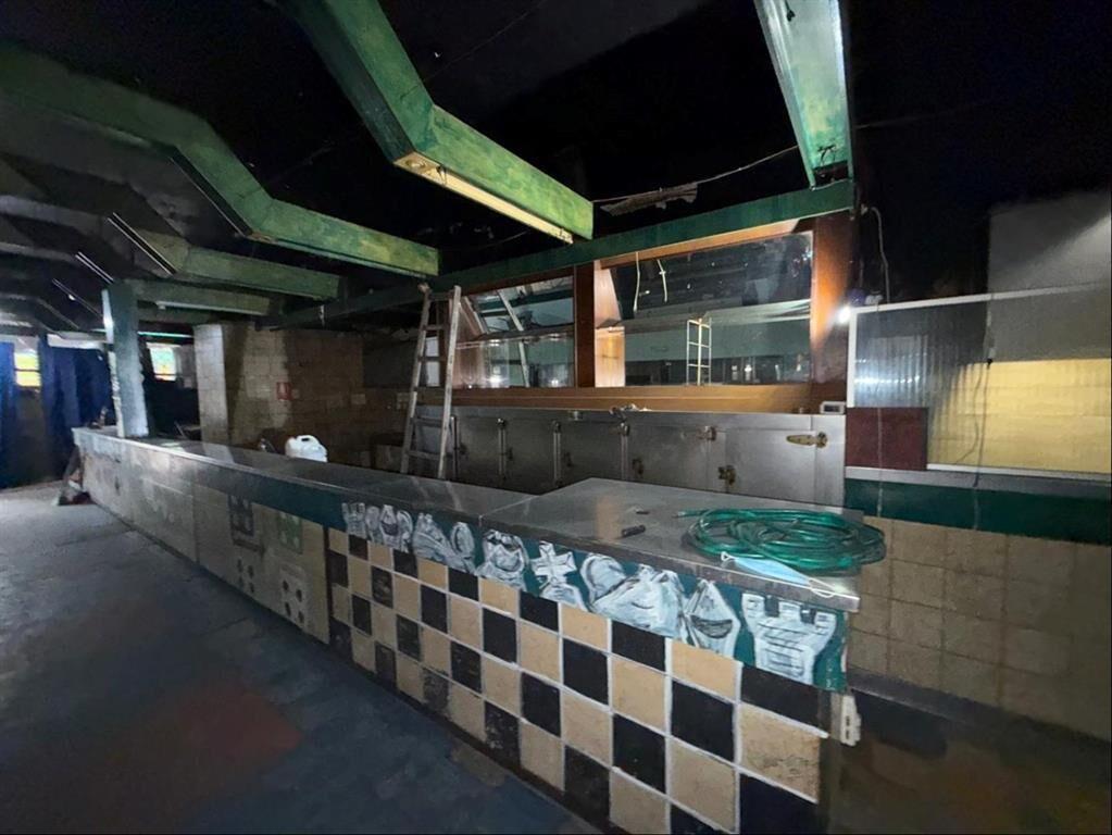 ALQUILER Local comercial 400m2 en Union