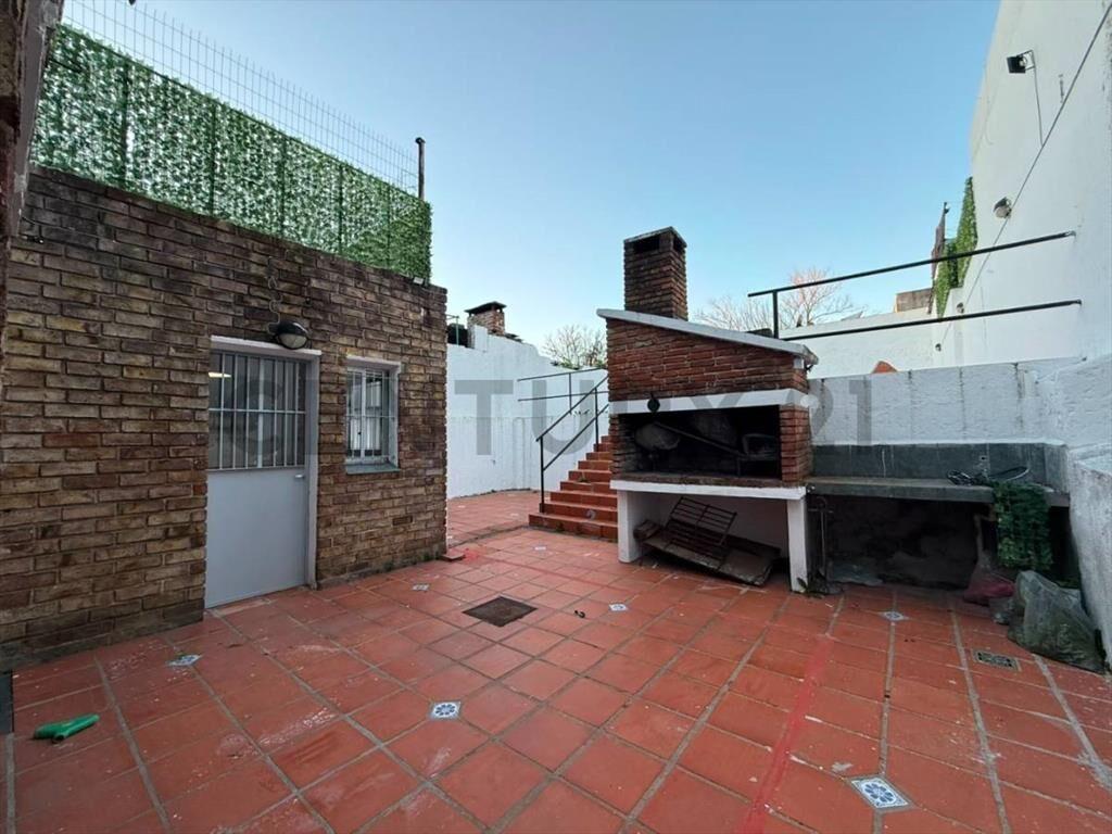 Alquiler CASA con gran Fondo, Piscina, Jacuzzi, Parriller...
