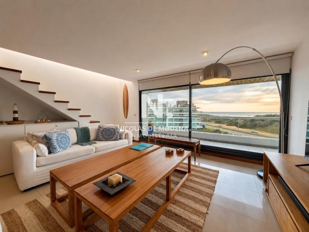 En venta apartamento de 3 dormitorios en Brava, Punta del E