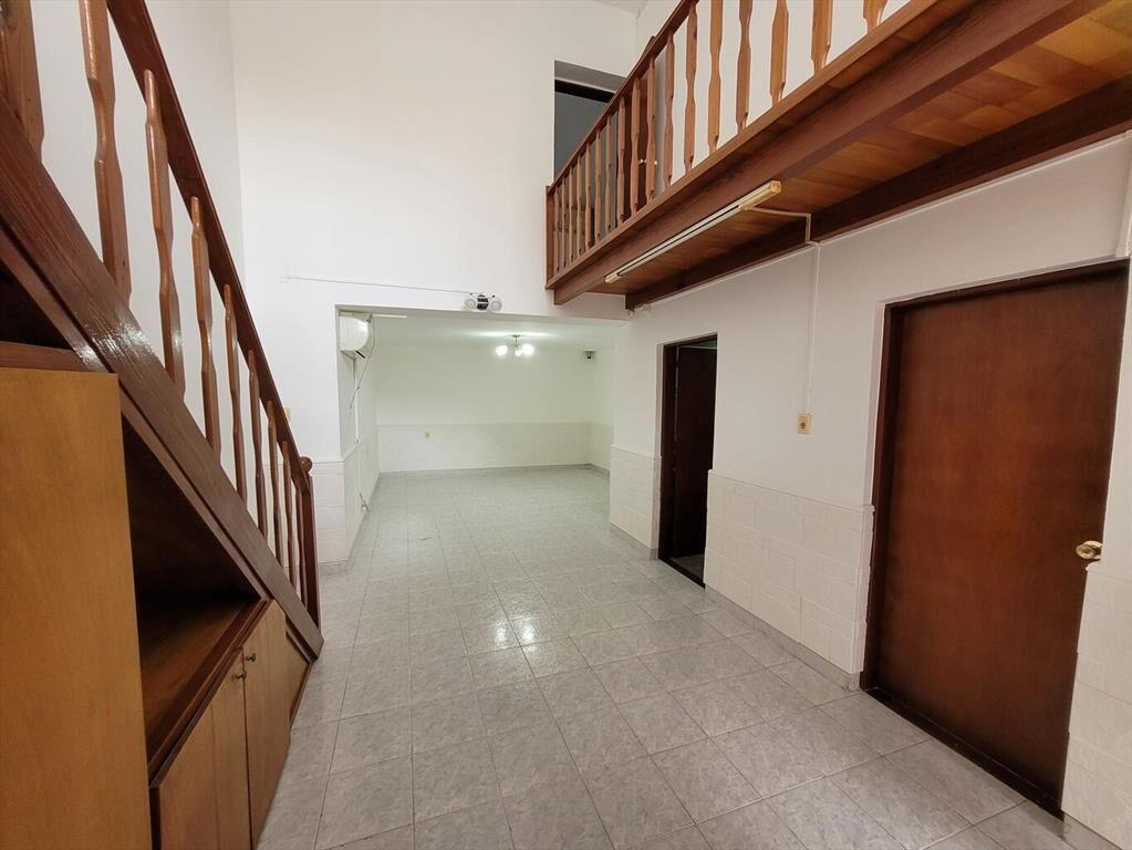 Traspaso de alquiler con Contaduria. Casa muy cómoda ubic.