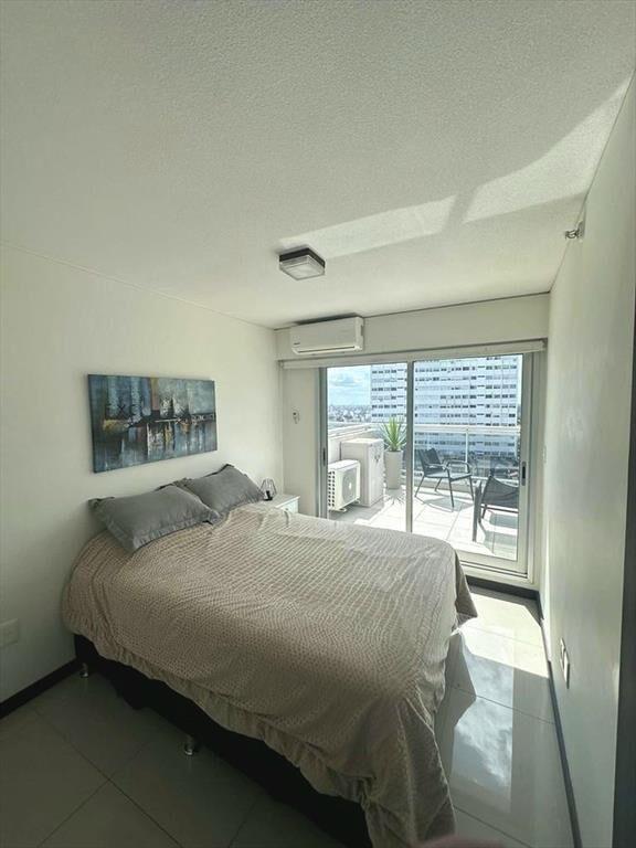 Venta Penthouse 1 dormitorio Cordon garaje