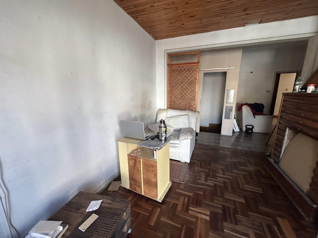 Venta de casa y 2 Locales comerciales con 188 Mts2 en Buceo