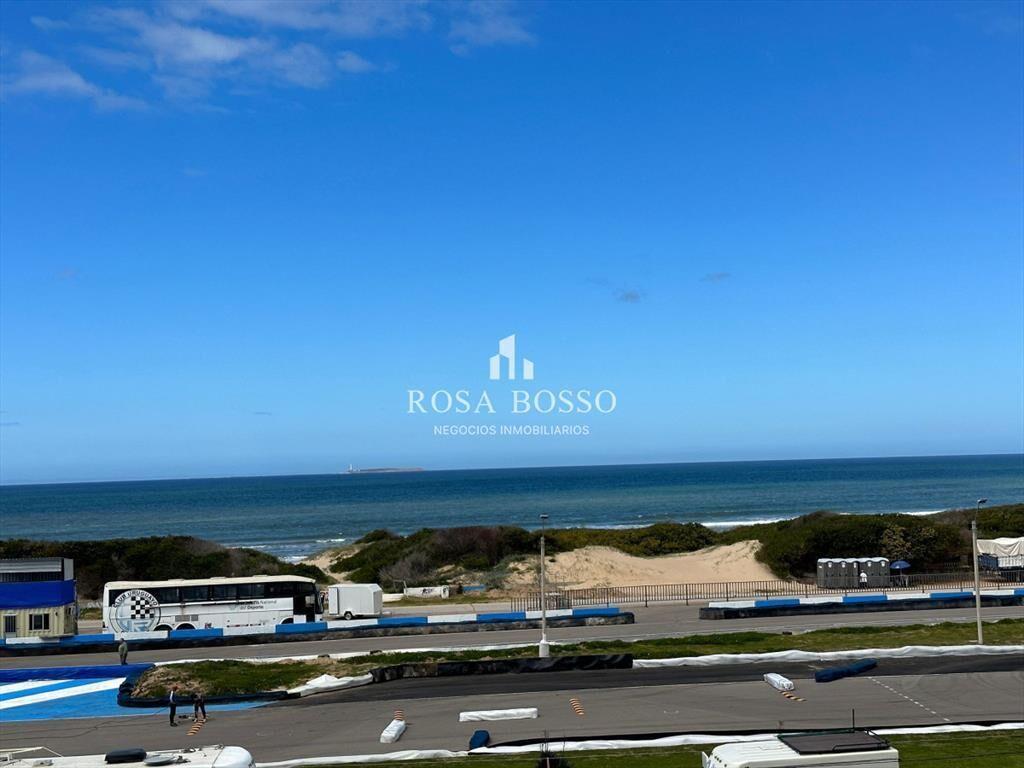 Apartamento Venta Primera Línea 2 dormitorios