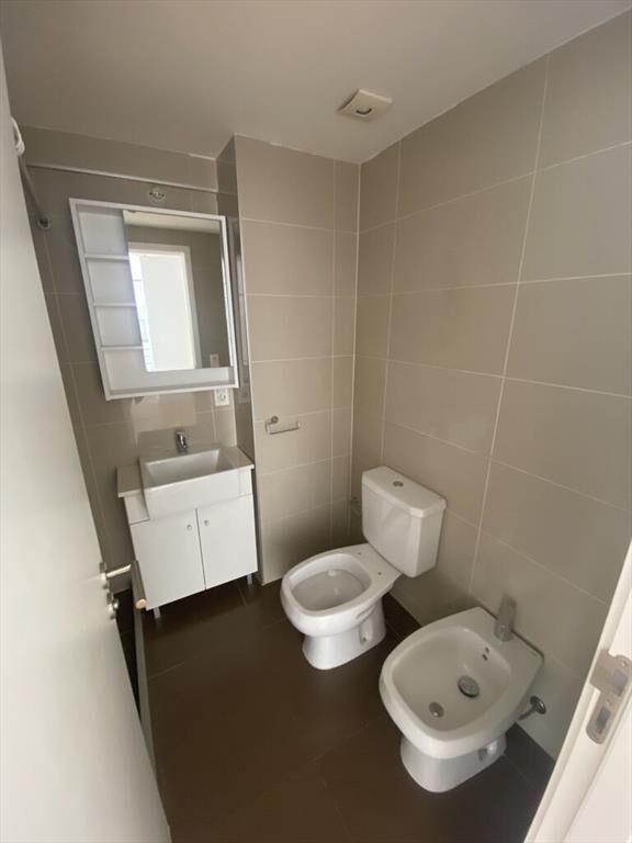 APARTAMENTO EN EXCELENTE PUNTO CON TODOS LOS SERVICIOS Y SE