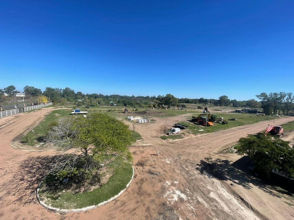 Venta de Terreno con 800 Mts2 en Acres de los horneros