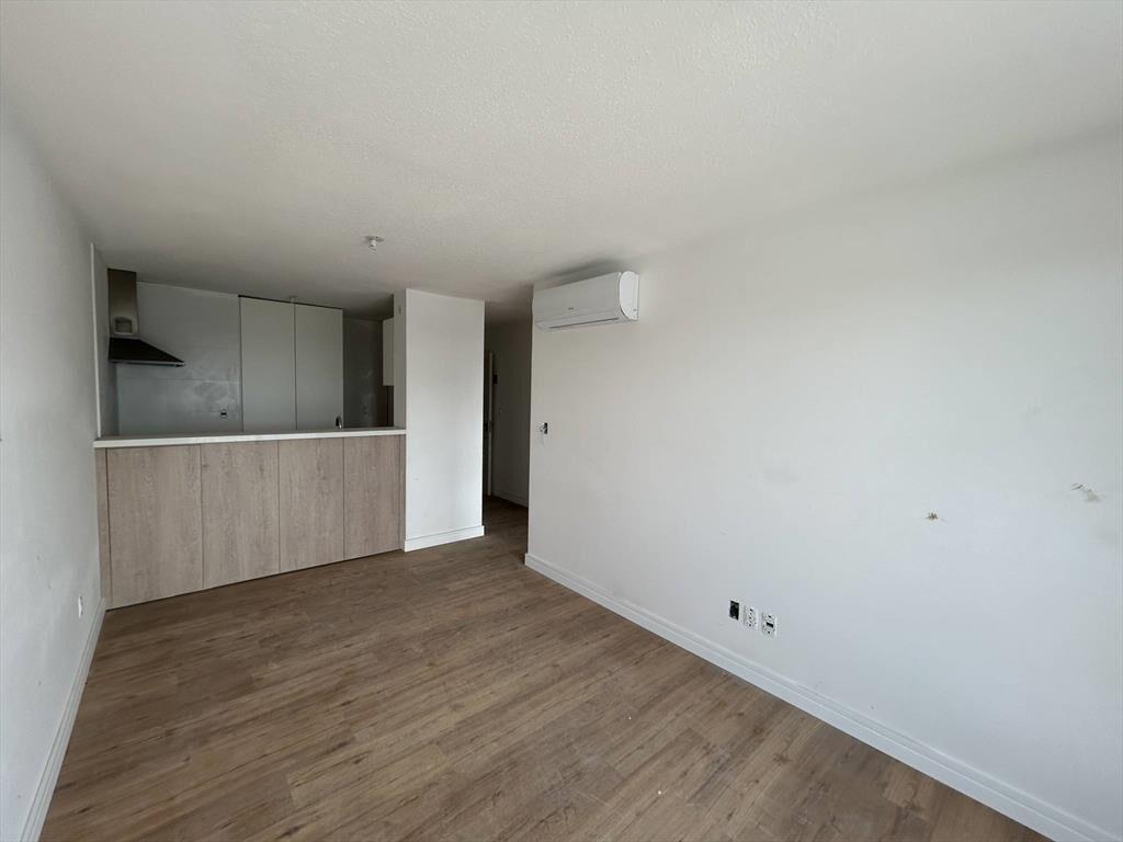 Alquiler de Apartamento en Avenida Millán con 1 dormitorio e
