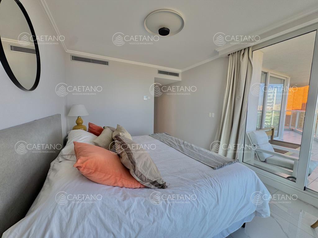 PARAMOUNT TOWER PUNTA DEL ESTE VENTA DE APARTAMENTO DE 3 SU