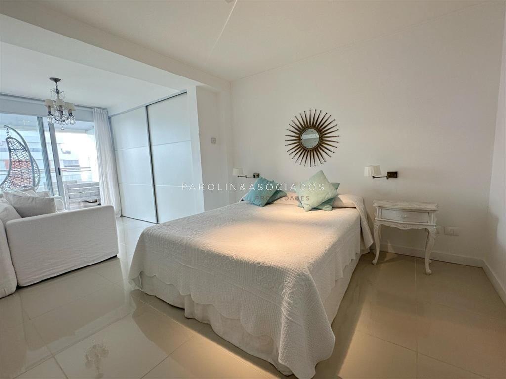 Apartamento en venta de 3 dormitorios en Forest