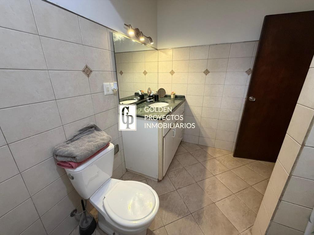 Padron único en Venta 3 Casas en Buceo