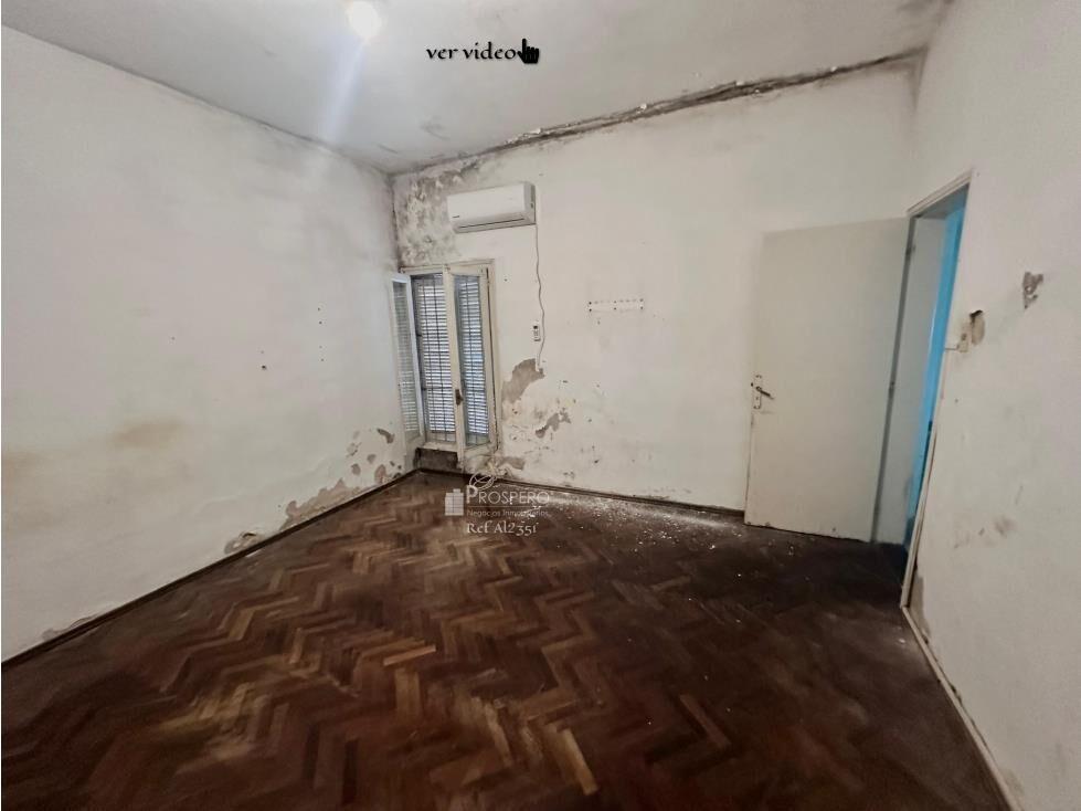 AL2351 venta casa ph 2 dorm Jacinto Vera patio