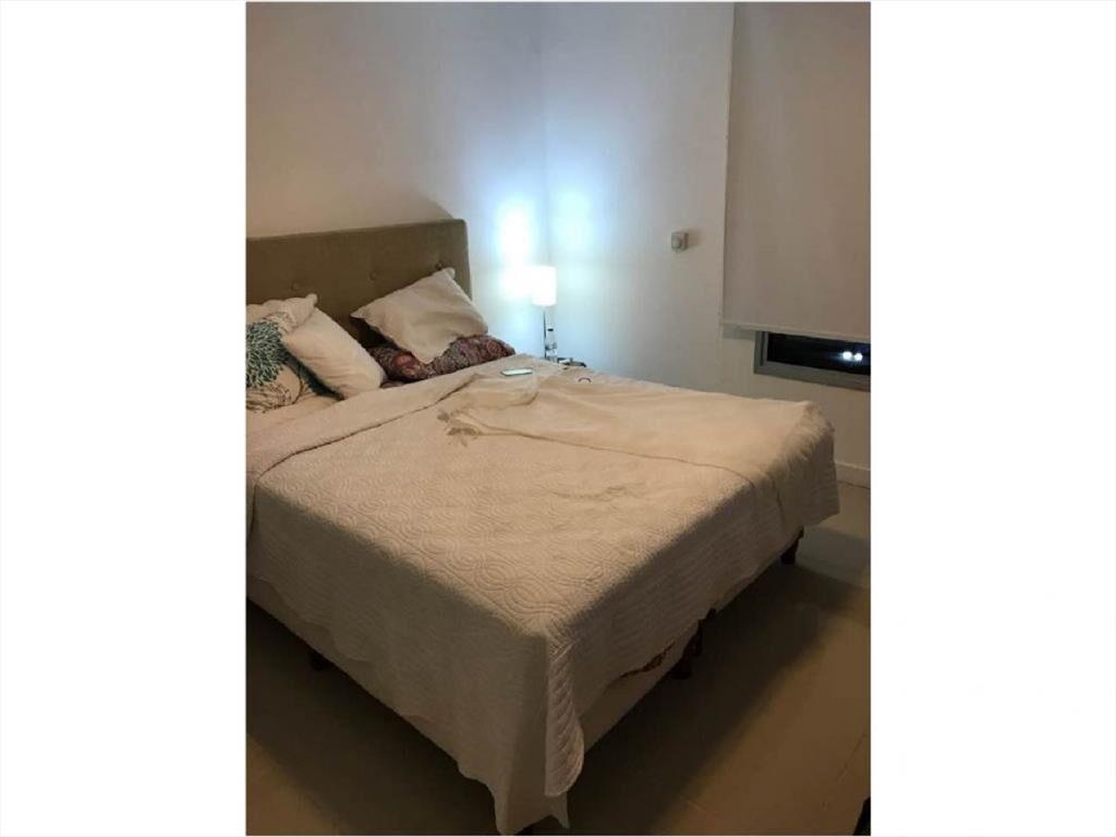 Apartamento en Brava, 3 dormitorios *