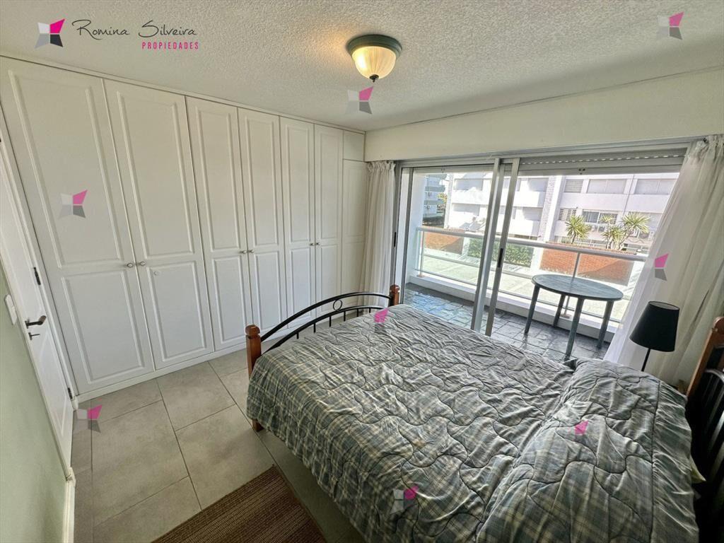 VENTA DE APARTAMENTO DE 1 DORMITORIO Y MEDIO EN
