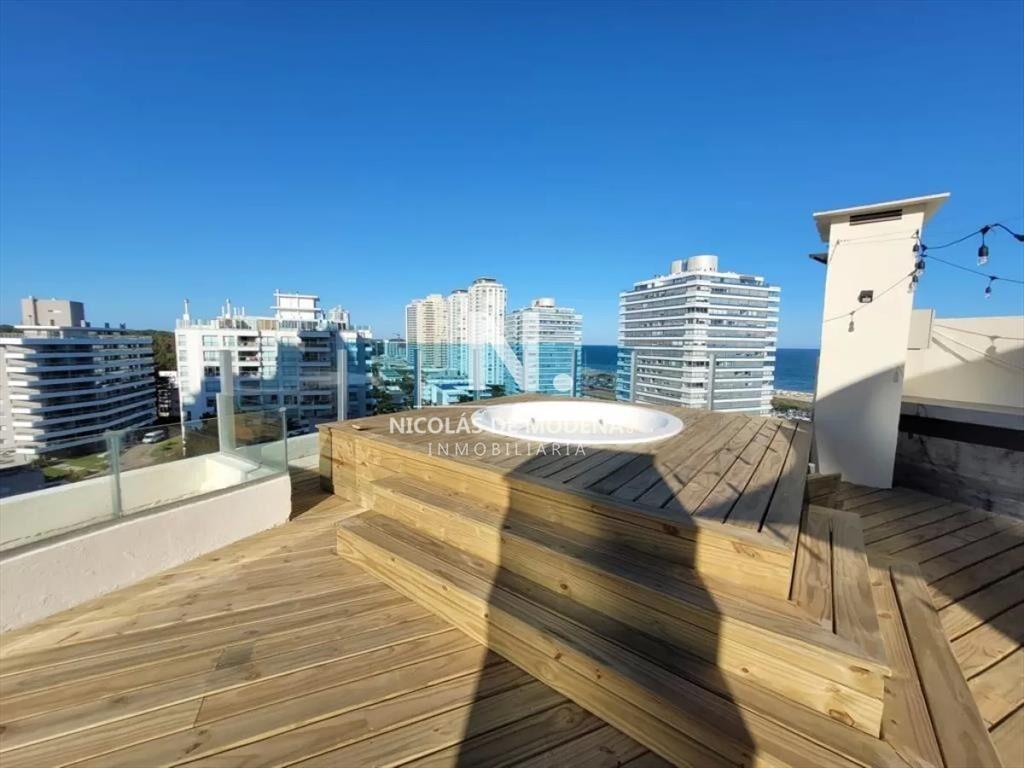 Hermosa vista y comodos espacios en el  de 4