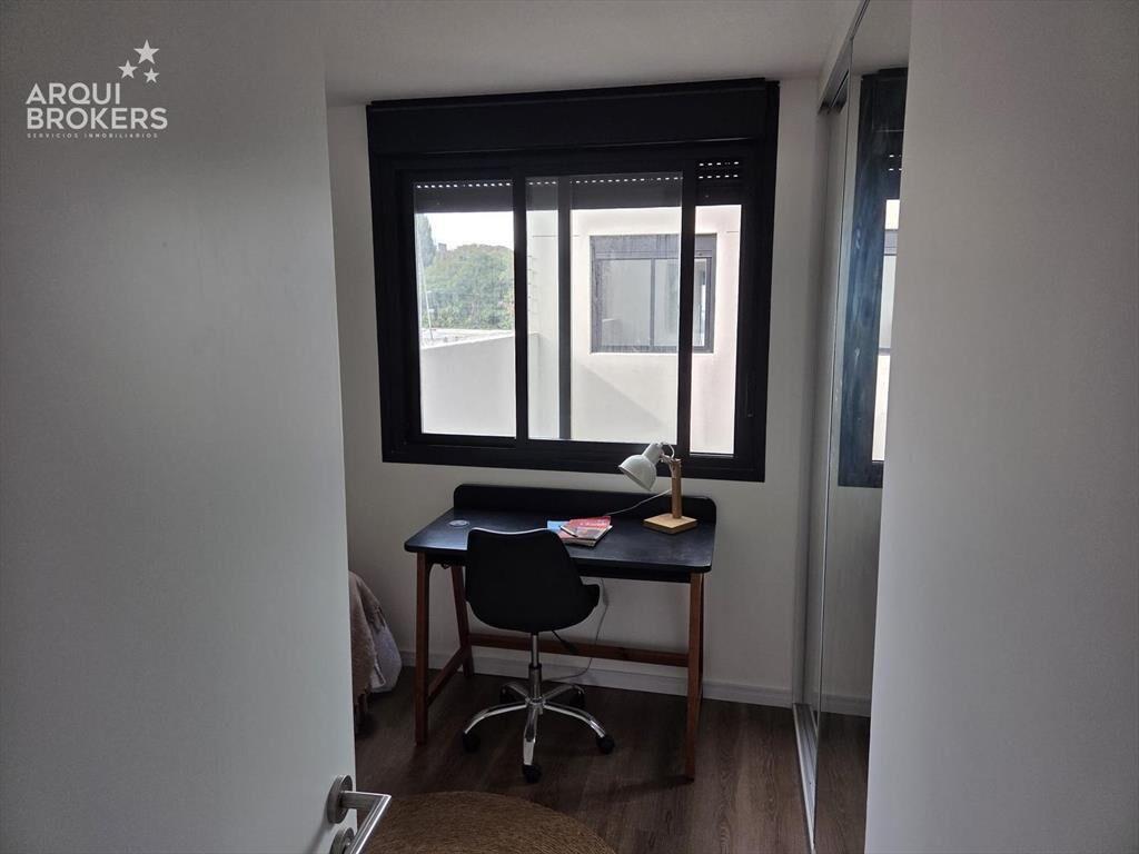Apartamento de dos dormitorios en venta en Malvín - 302