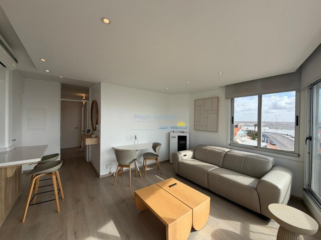 Apartamento de 2 dormitorios en venta en el , del