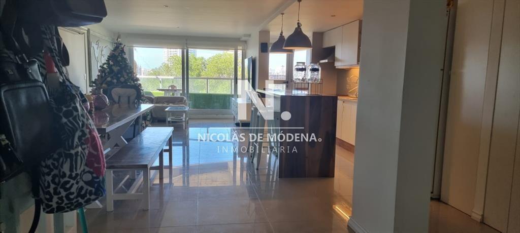 Vende Apartamento de 2 dormitorios en Roosevelt,