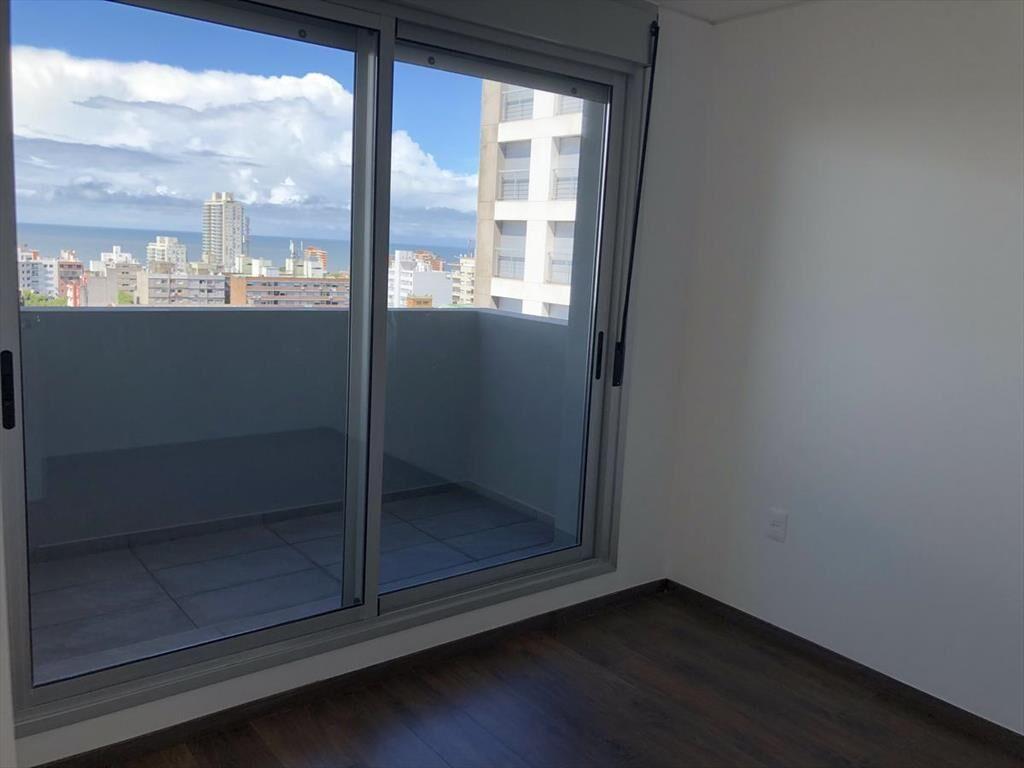 Venta Apartamento Centro Montevideo 1 Dorm Terraza con Rent