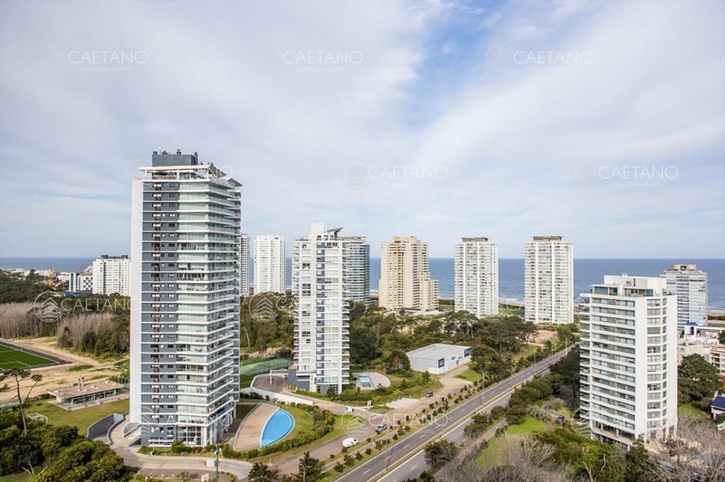 Se vende apartamento en ocean drive II de 3 Punta