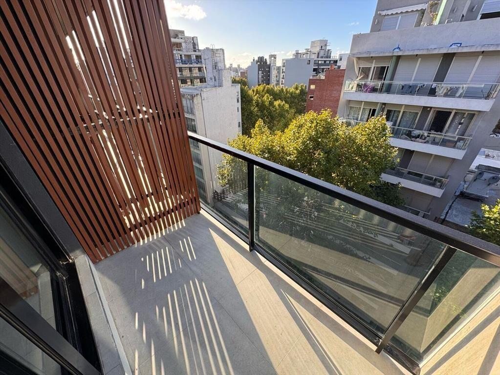 Excelente edificio, en gran ubicacion.