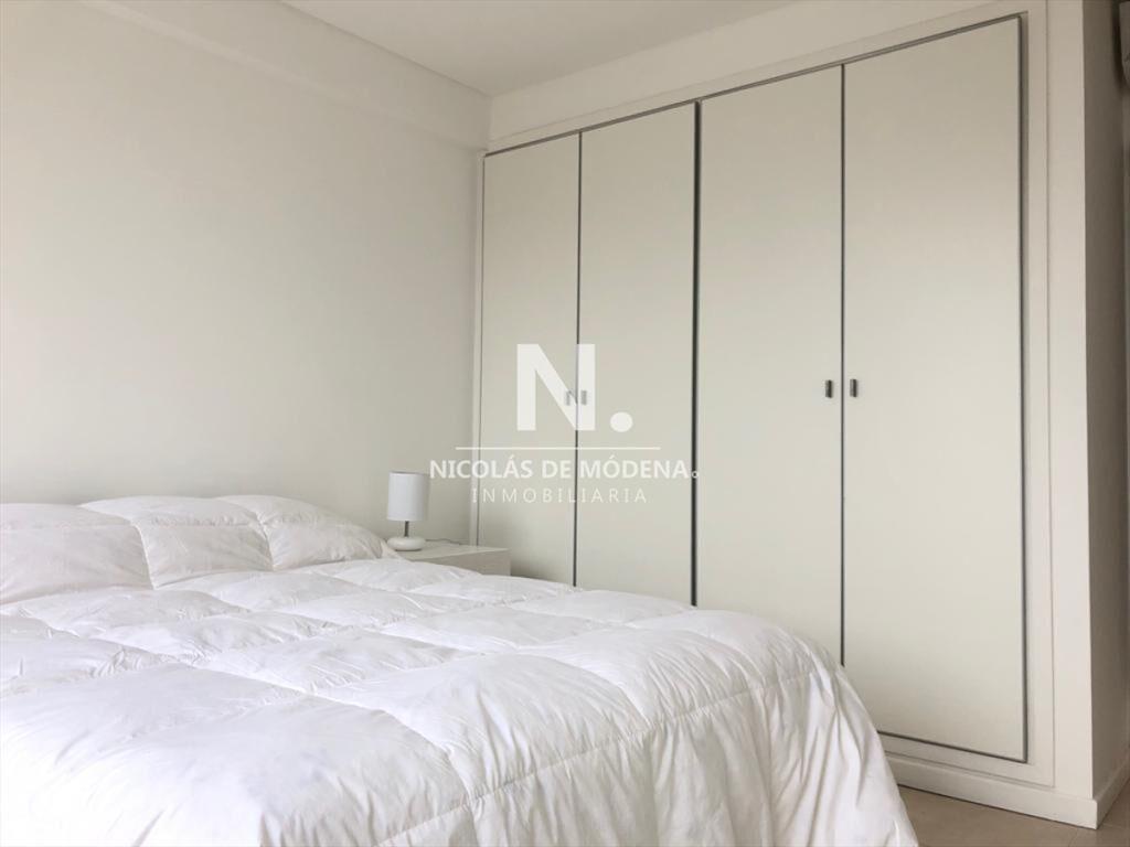 apartamento en playa mansa
